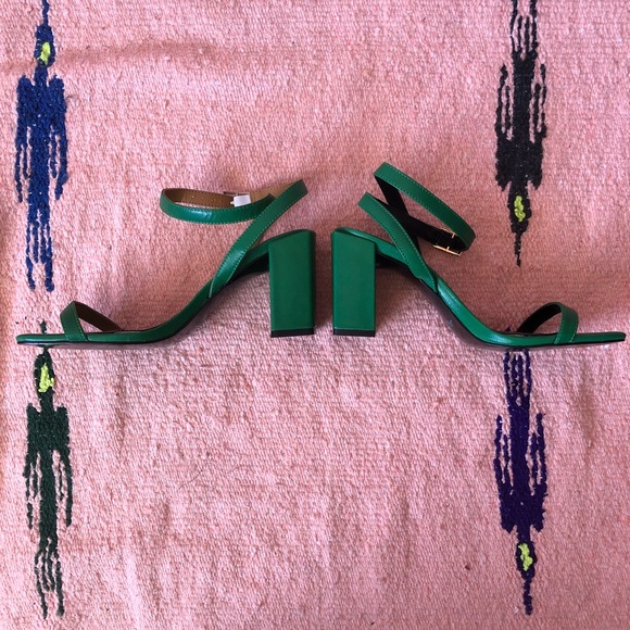 🍾HP🍾 Jaggar Green Square Toe Strappy Block Heel - Picture 3 of 5